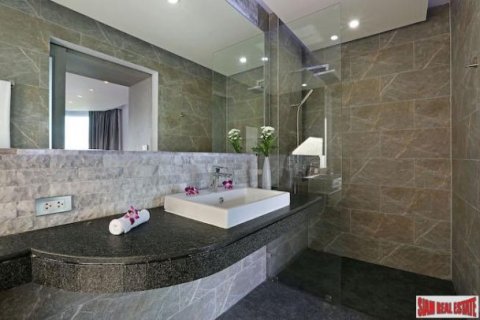 7 bedrooms Villa in Bang Tao, Thailand No. 95654 13