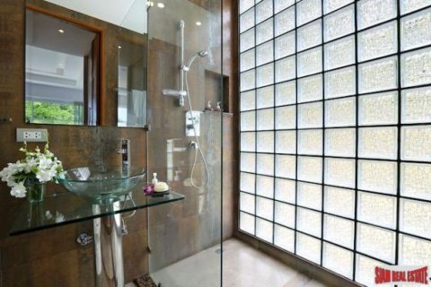 7 bedrooms Villa in Bang Tao, Thailand No. 95654 19
