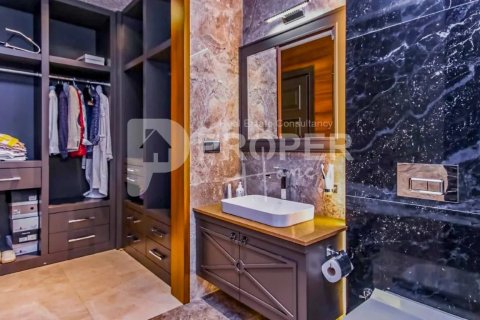 Вилла с 5 комнатами в Тханькхе, Вьетнам №11383 16