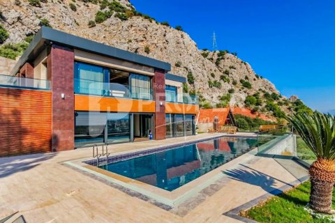 Вилла с 5 комнатами в Тханькхе, Вьетнам №11383 13