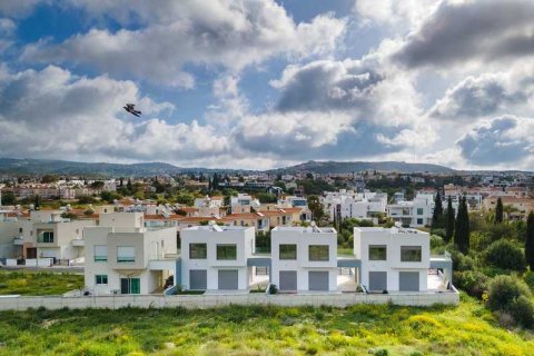 3 bedrooms Villa in Konia, Cyprus No. 76176 2