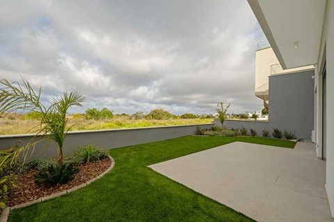 3 bedrooms Villa in Konia, Cyprus No. 76176 8