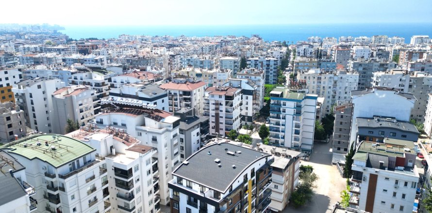 3 bedrooms Apartment in Antalya, Turkey No. 125782