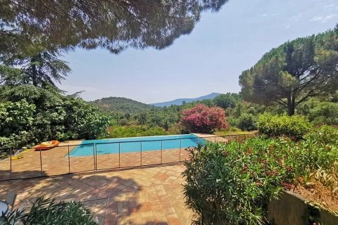 5 dormitorios House en Le Plan-de-la-Tour, France No. 100299 29