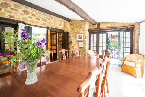 5 dormitorios House en Le Plan-de-la-Tour, France No. 100299 7