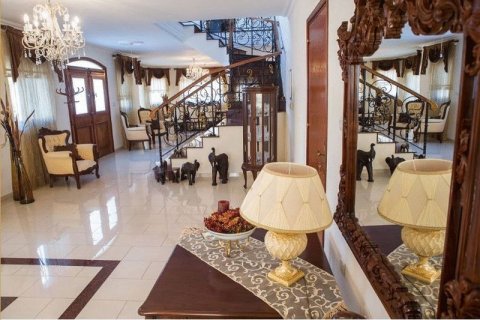 6 chambres Villa à Limassol, Cyprus No. 37035 4