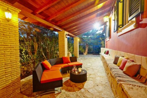 2 bedrooms House in Zakynthos, Greece No. 24560 10