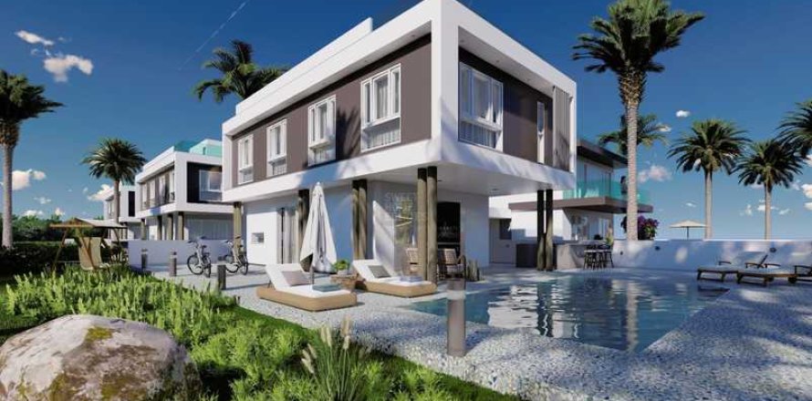 4 bedrooms House in Paralimni, Cyprus No. 77166