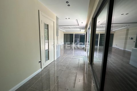 5 bedrooms Villa in Chau Lang, Vietnam No. 15821 26