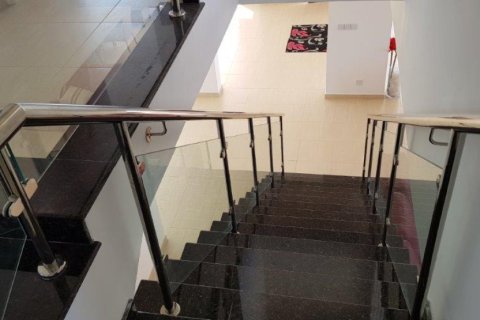 6 bedrooms Villa in Paphos, Cyprus No. 106092 10