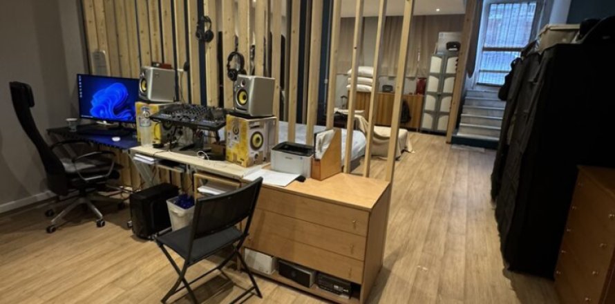 1 bedroom Apartment in Piraeus, Greece No. 107903