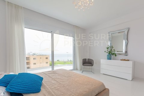 3 bedrooms Apartment in Famagusta, Cyprus No. 36573 4