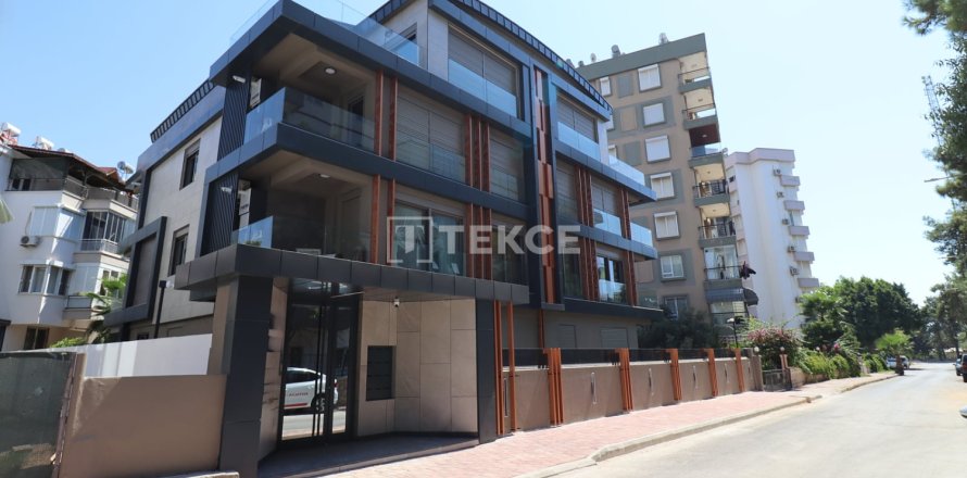 4 dormitorios Apartment en Antalya, Turkey No. 99020
