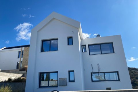 4 dormitorios Villa en Paphos, Cyprus No. 83087 1