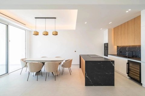 3 dormitorios Apartment en Cannes, France No. 69676 6