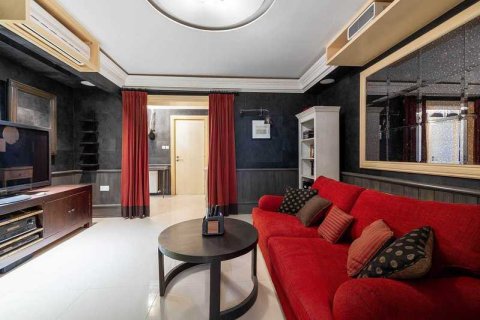 4 dormitorios House en Pyrgos, Cyprus No. 29869 6