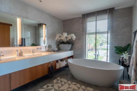 3 bedrooms Penthouse in Phuket, Thailand No. 96635 12