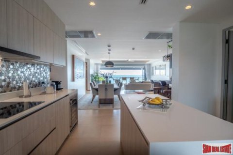 3 bedrooms Penthouse in Phuket, Thailand No. 96635 18