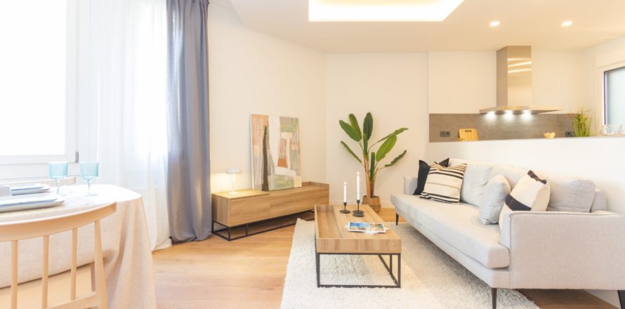 3 chambres Appartement à Barcelona, Spain No. 111045