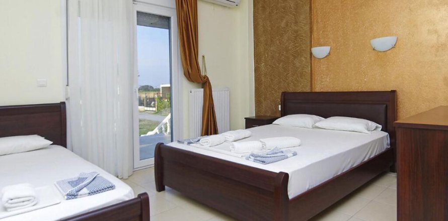 20 rooms Hotel in Katerini, Greece No. 54500