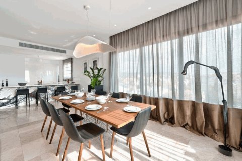 3 bedrooms Apartment in Paphos, Cyprus No. 106040 4