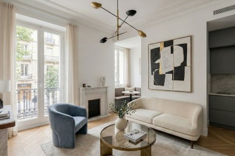 2 bedrooms Apartment in Madrid, Spain No. 126227 1