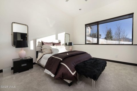 Дом с 4 спальнями в Эйвон, США №75943 21