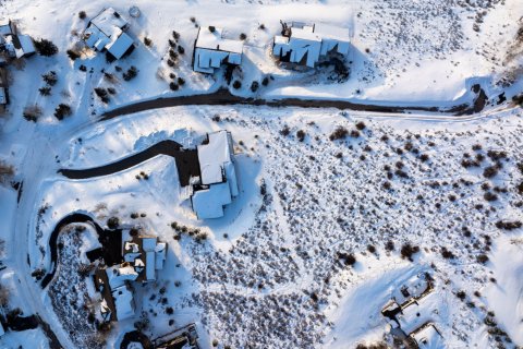 Дом с 4 спальнями в Эйвон, США №75943 30