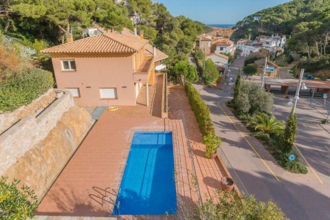 4 dormitorios House en Begur, Spain No. 25352