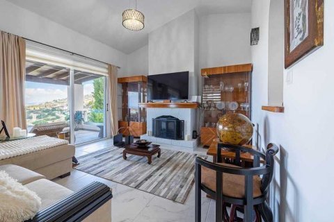 3 bedrooms House in Tala, Cyprus No. 29266 4