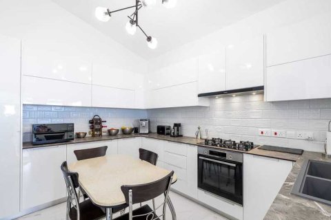 3 bedrooms House in Tala, Cyprus No. 29266 9