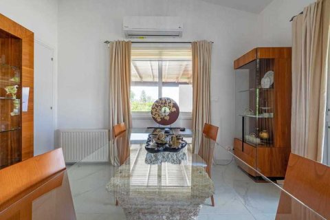 3 bedrooms House in Tala, Cyprus No. 29266 7