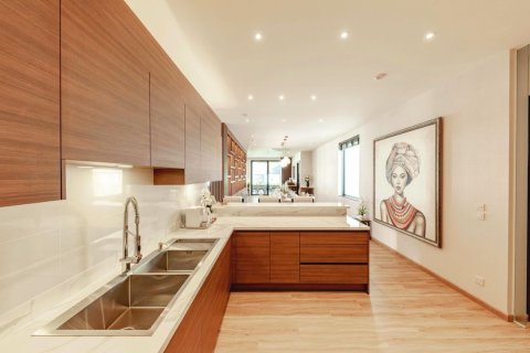 5 bedrooms House in Chiang Mai, Thailand No. 97517 4