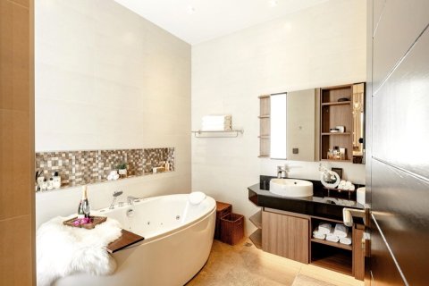 5 bedrooms House in Chiang Mai, Thailand No. 97517 16