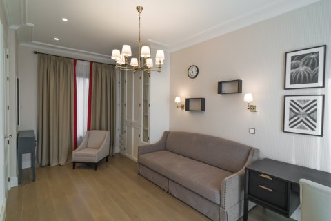 6 bedrooms Villa in Tan Xuan, Vietnam No. 83969 6