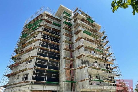 2 bedrooms Apartment in Larnaca, Cyprus No. 79943 6