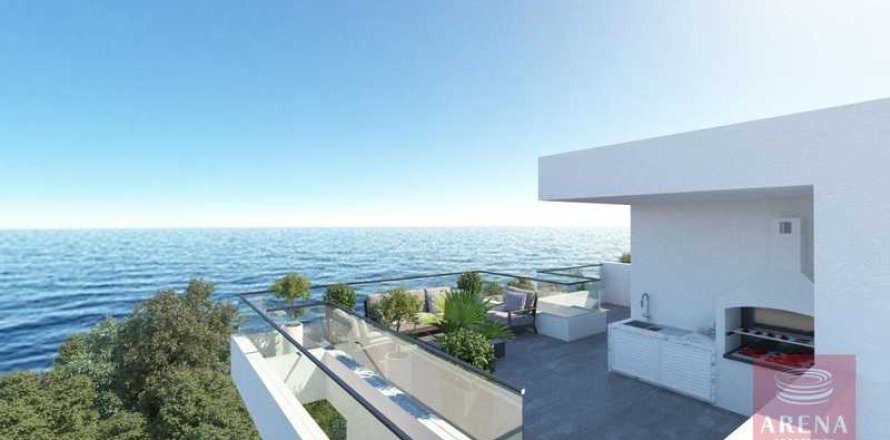 2 bedrooms Apartment in Larnaca, Cyprus No. 79943