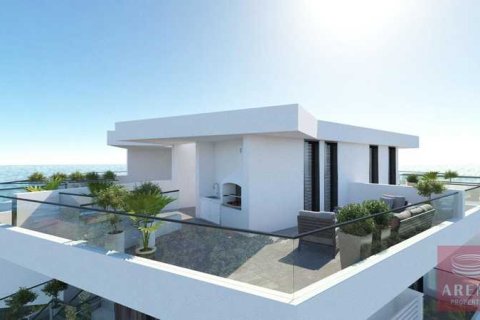 2 bedrooms Apartment in Larnaca, Cyprus No. 79943 4