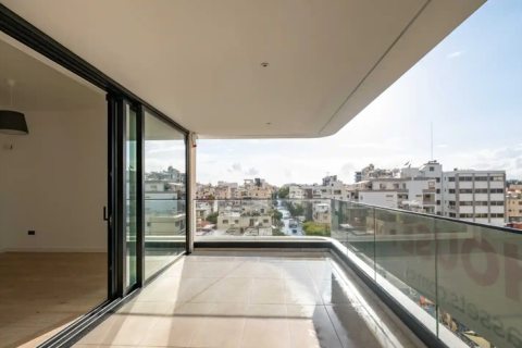 3 bedrooms Penthouse in Limassol, Cyprus No. 35167 8