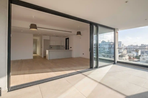 3 bedrooms Penthouse in Limassol, Cyprus No. 35167 6