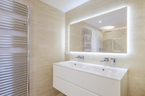 2 bedrooms Apartment in Roquebrune-Cap-Martin, France No. 68136 7