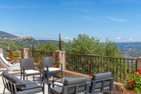 5 bedrooms House in Cabris, France No. 100247 9