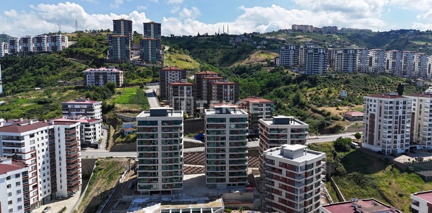 Квартира с 4 спальнями в Акчаабат, Турция №12711