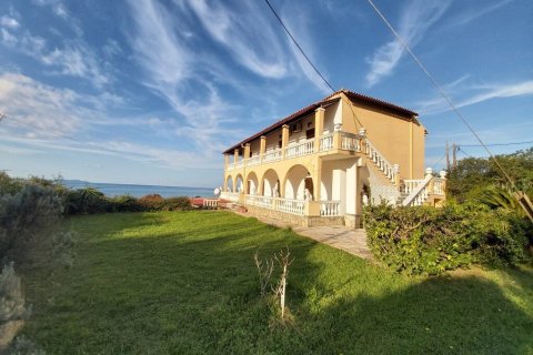 Дом с 14 комнатами в Керкира, Греция №55752 3