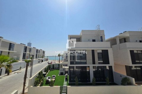 1 dormitorio Apartment en Al Marjan Island, UAE No. 119400