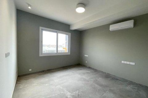 4 rooms Apartment in Nicosia, Cyprus No. 107037 5