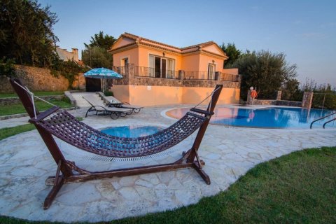 2 bedrooms Villa in Corfu, Greece No. 79992 15