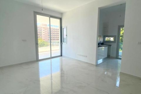 3 dormitorios Apartment en Limassol, Cyprus No. 106353 2