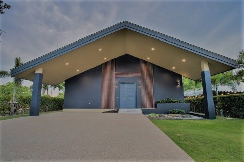 Вилла с 3 спальнями в Хуа Хин, Таиланд №996 11