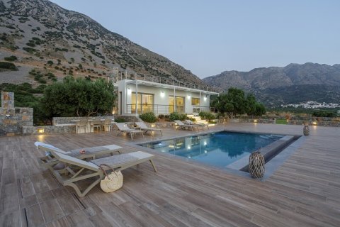 3 bedrooms Villa in Ierapetra, Greece No. 107199